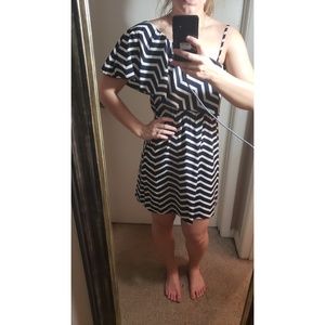 chevron print ruffle dress